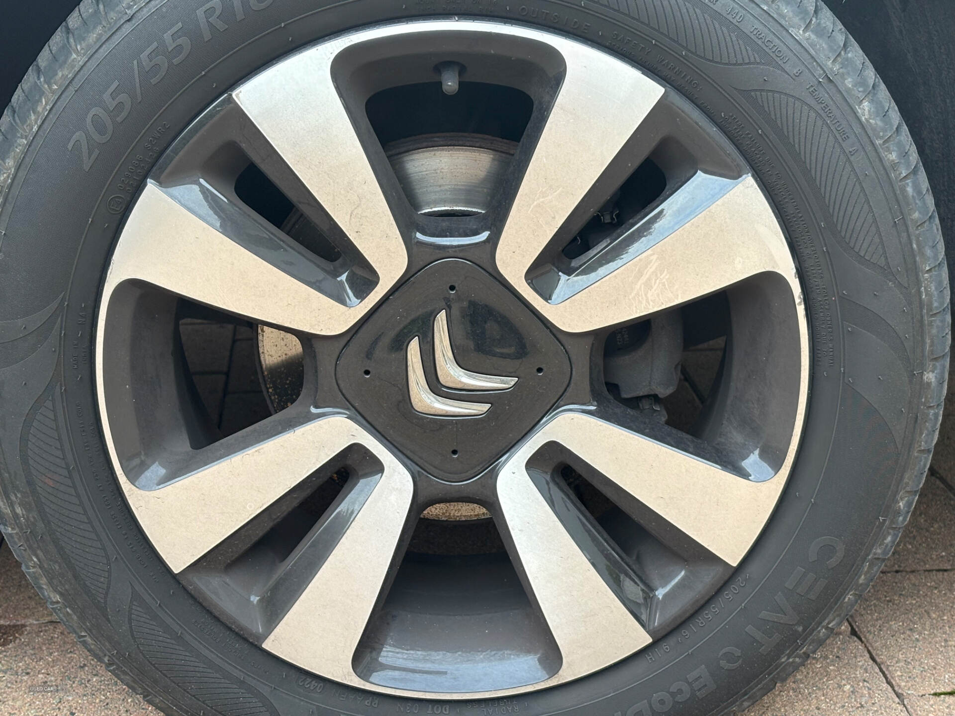 Car Thumbnail 3