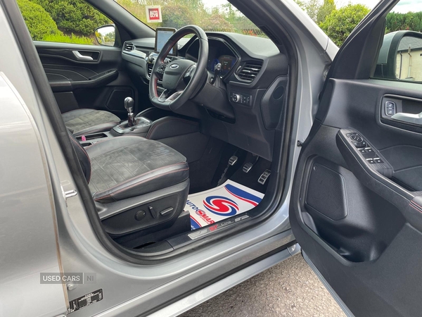 Ford Kuga DIESEL ESTATE in Tyrone