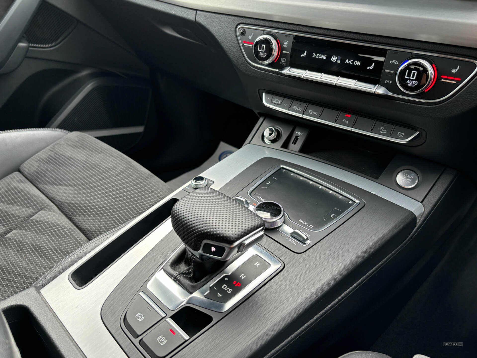 Car Thumbnail 11