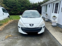 Peugeot 308 1.6 HDi 92 S 5dr in Down