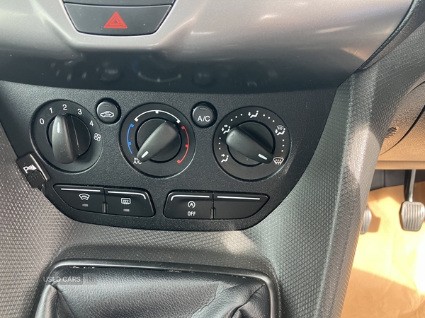 Ford Grand Tourneo Connect DIESEL ESTATE in Down