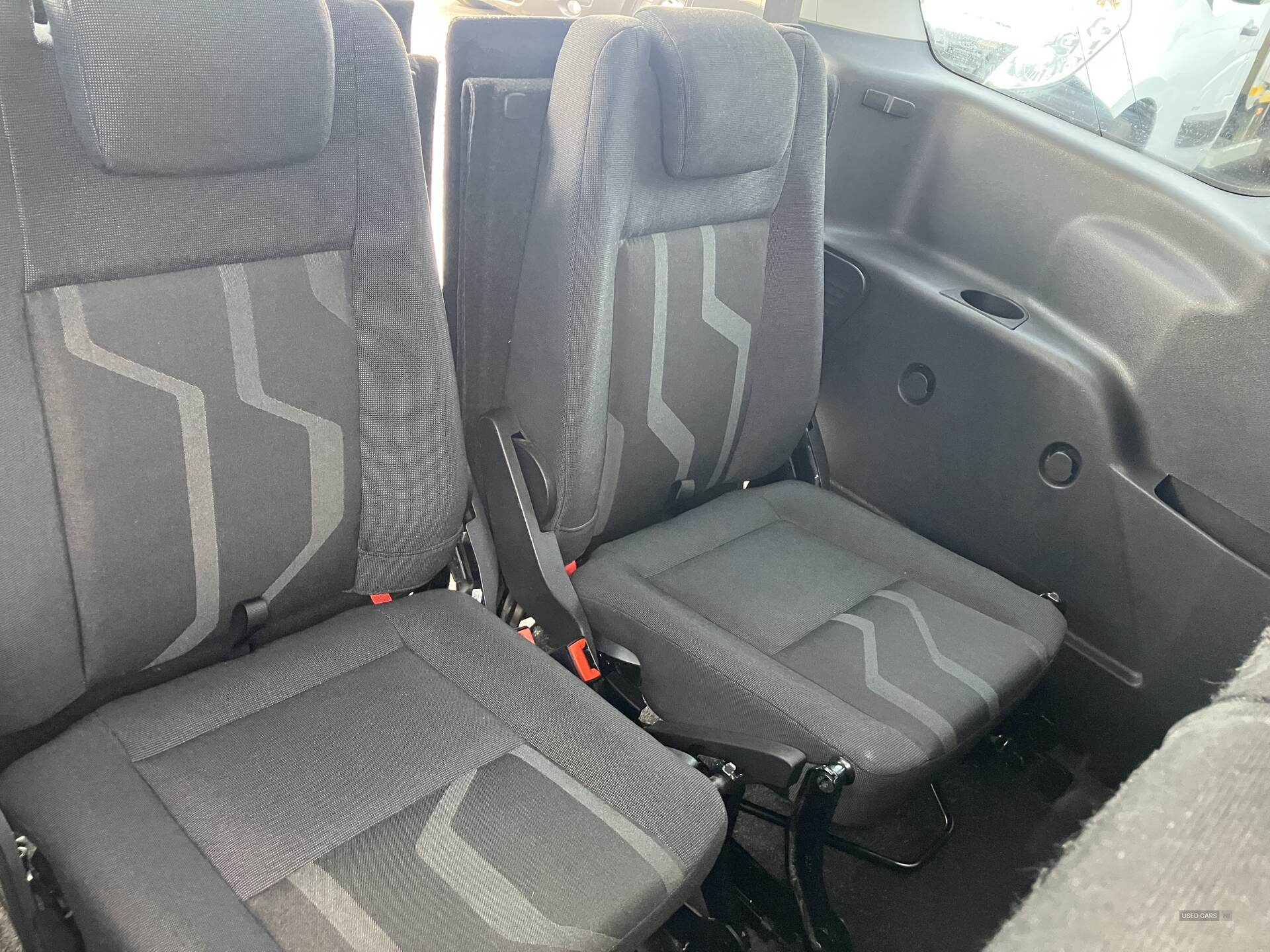 Ford Grand Tourneo Connect DIESEL ESTATE in Down