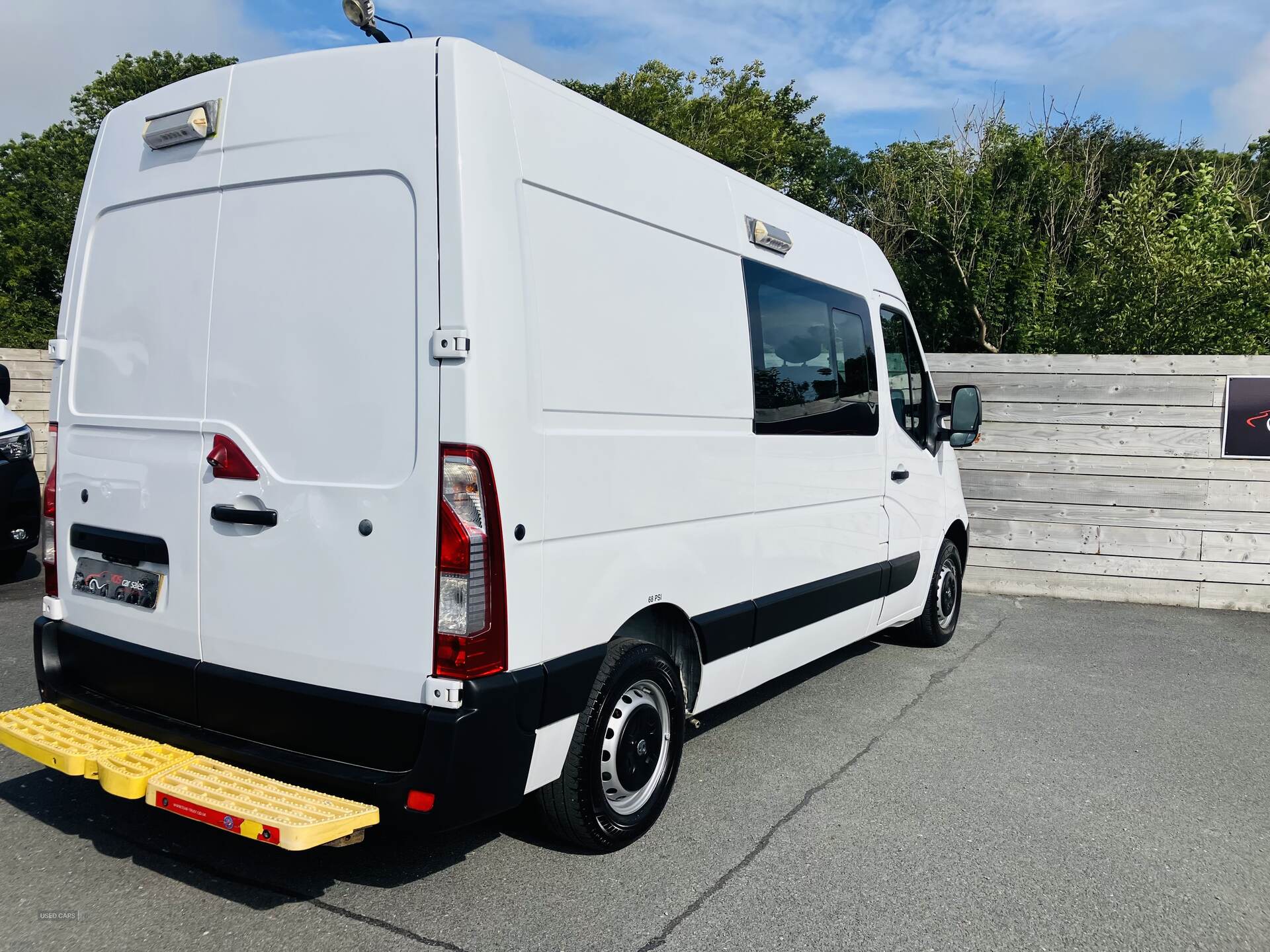 Vauxhall Movano 35 L2 DIESEL FWD in Down