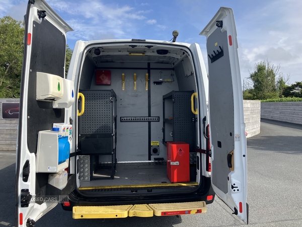 Vauxhall Movano 35 L2 DIESEL FWD in Down