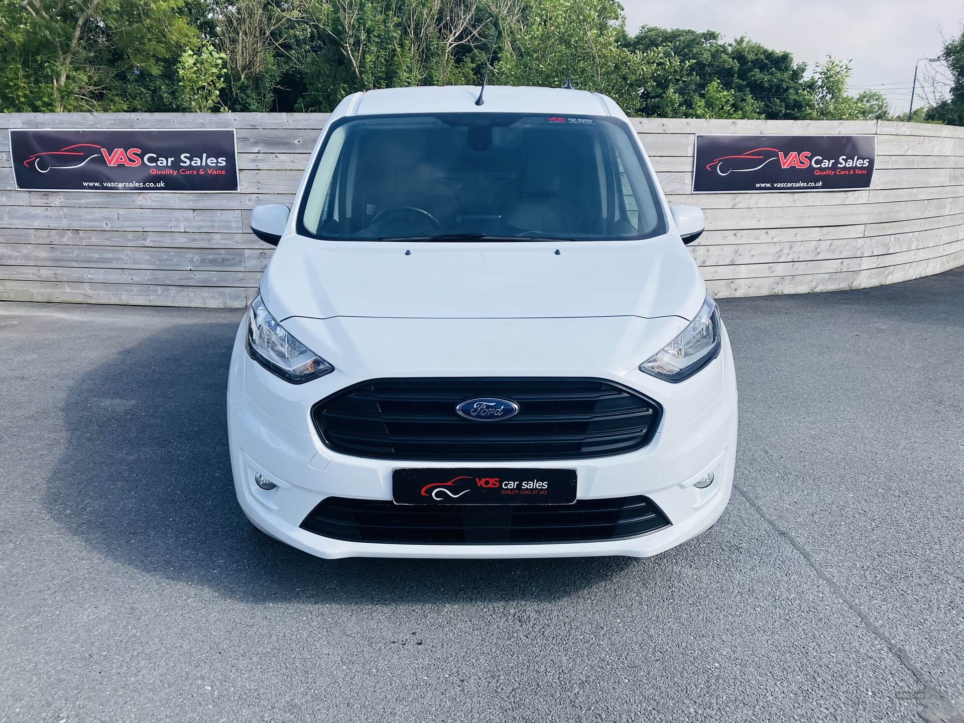 Ford Transit Connect 200 L1 DIESEL in Down