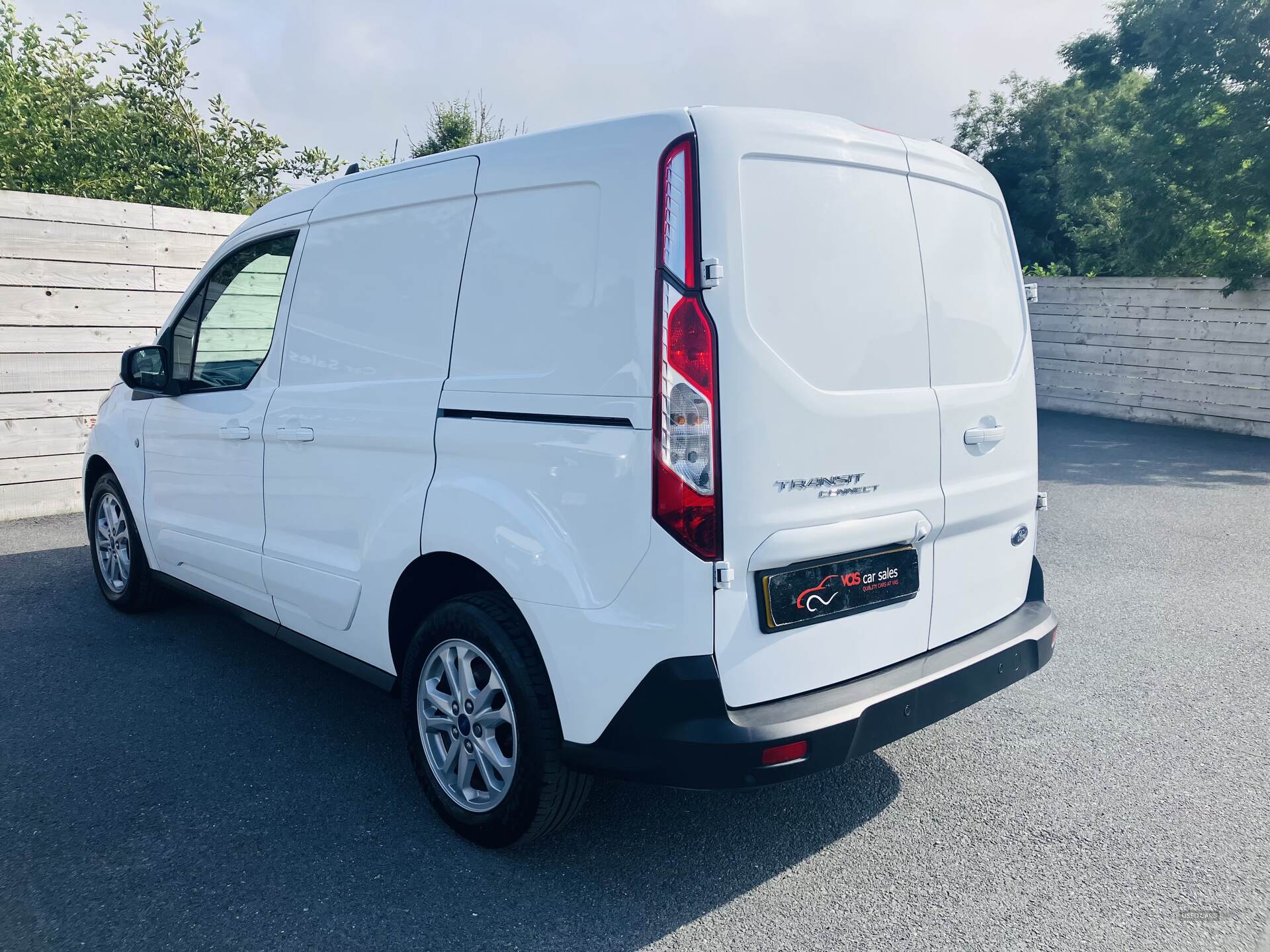 Ford Transit Connect 200 L1 DIESEL in Down