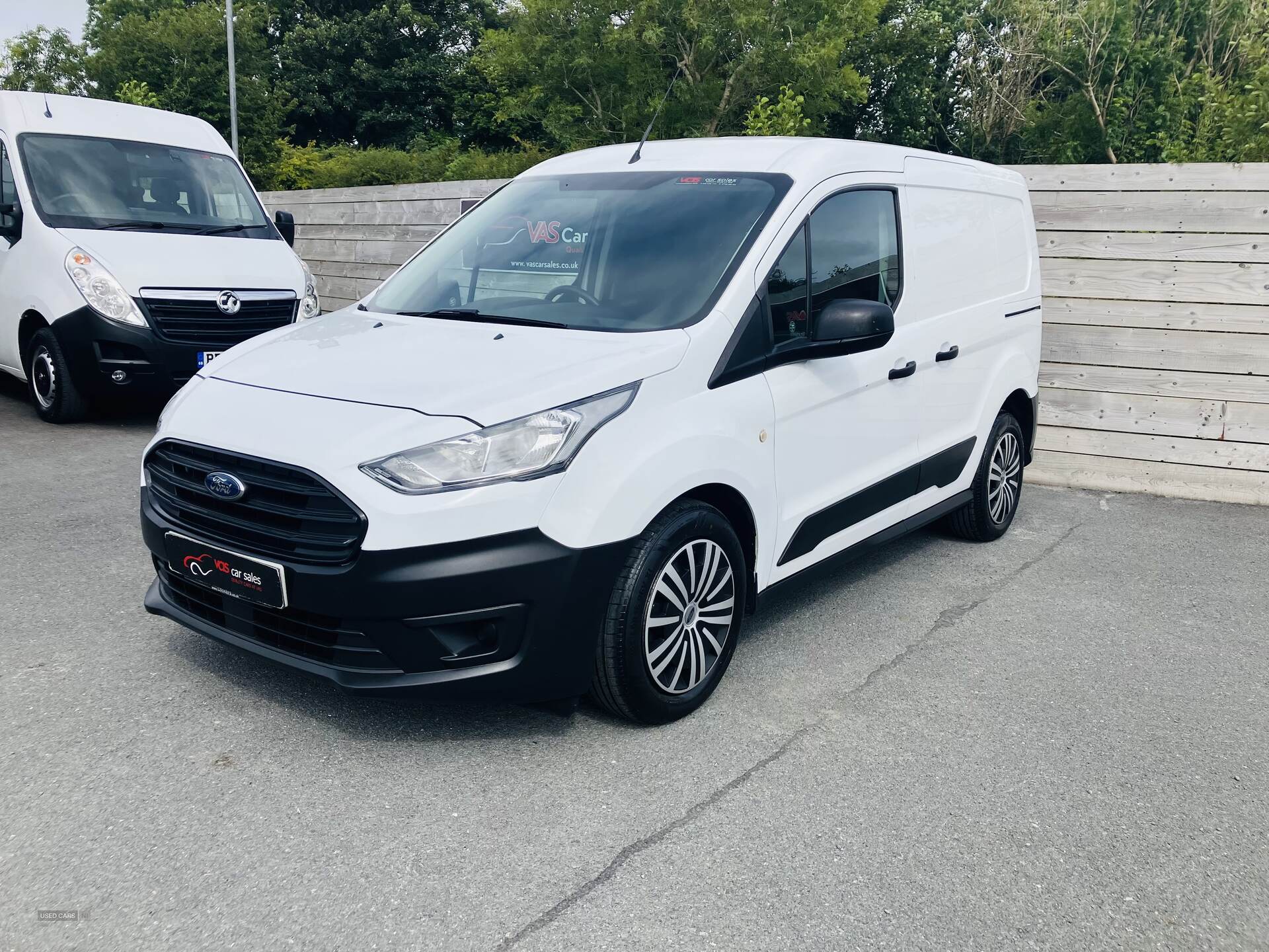 Ford Transit Connect 220 L1 DIESEL in Down