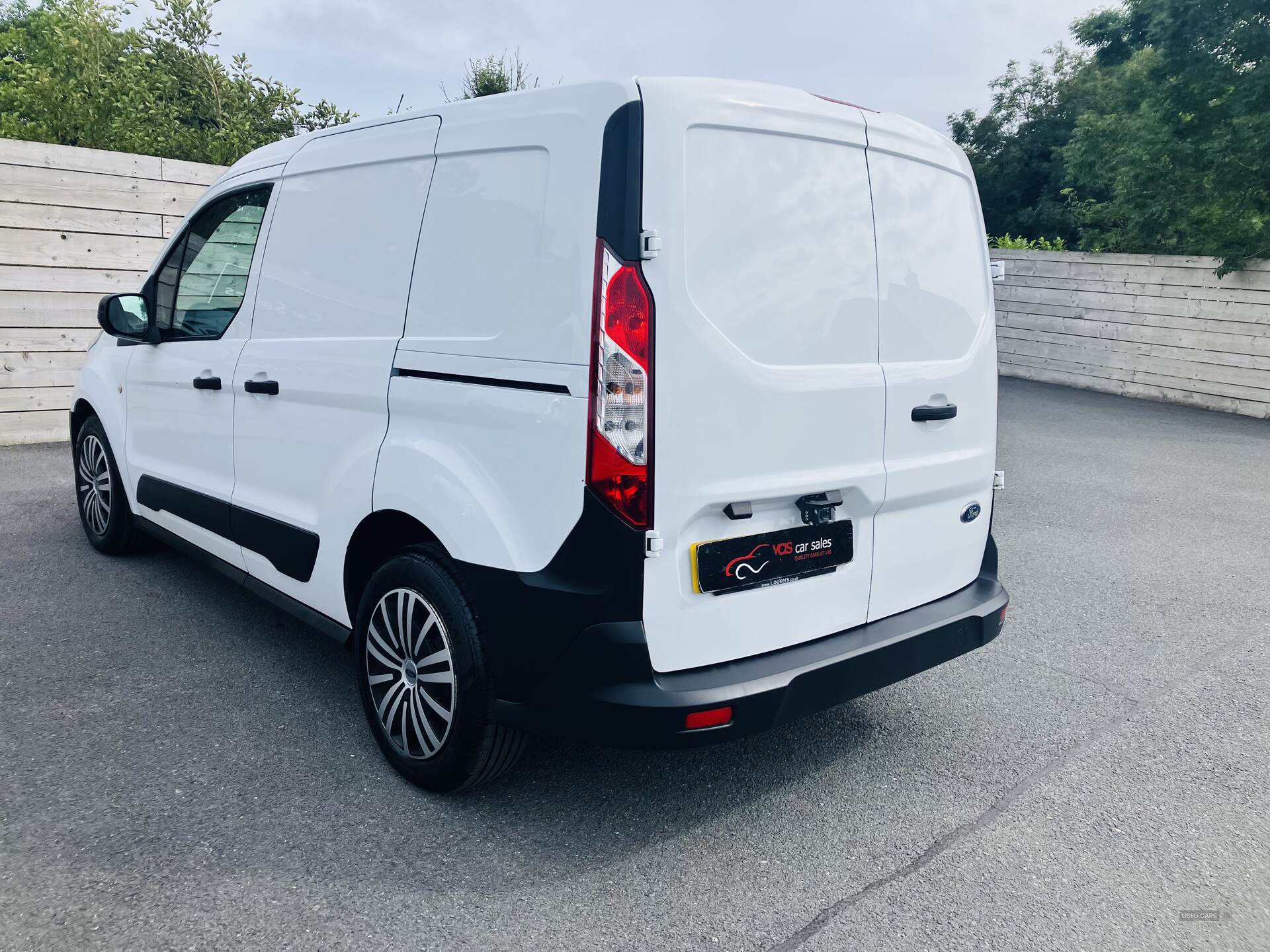 Ford Transit Connect 220 L1 DIESEL in Down