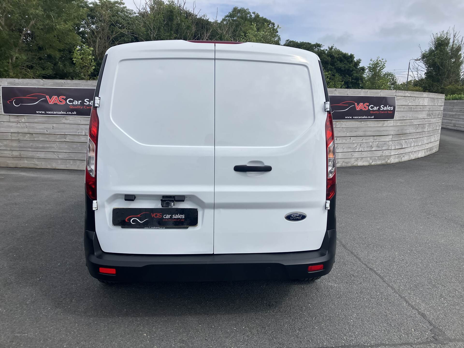 Ford Transit Connect 220 L1 DIESEL in Down