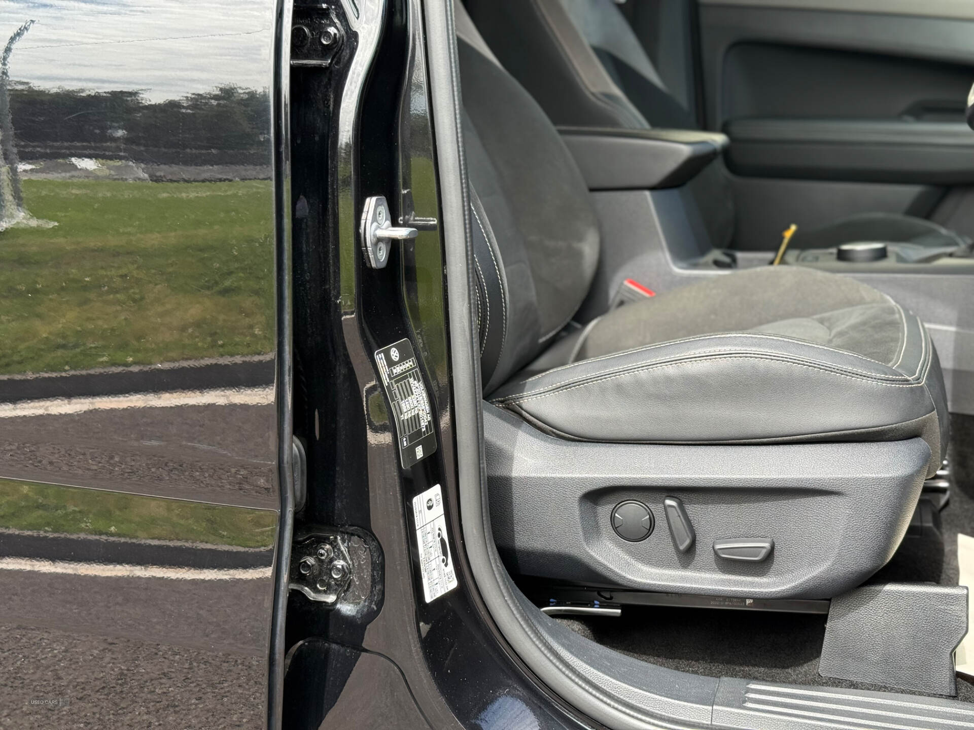 Volkswagen Amarok DIESEL in Fermanagh
