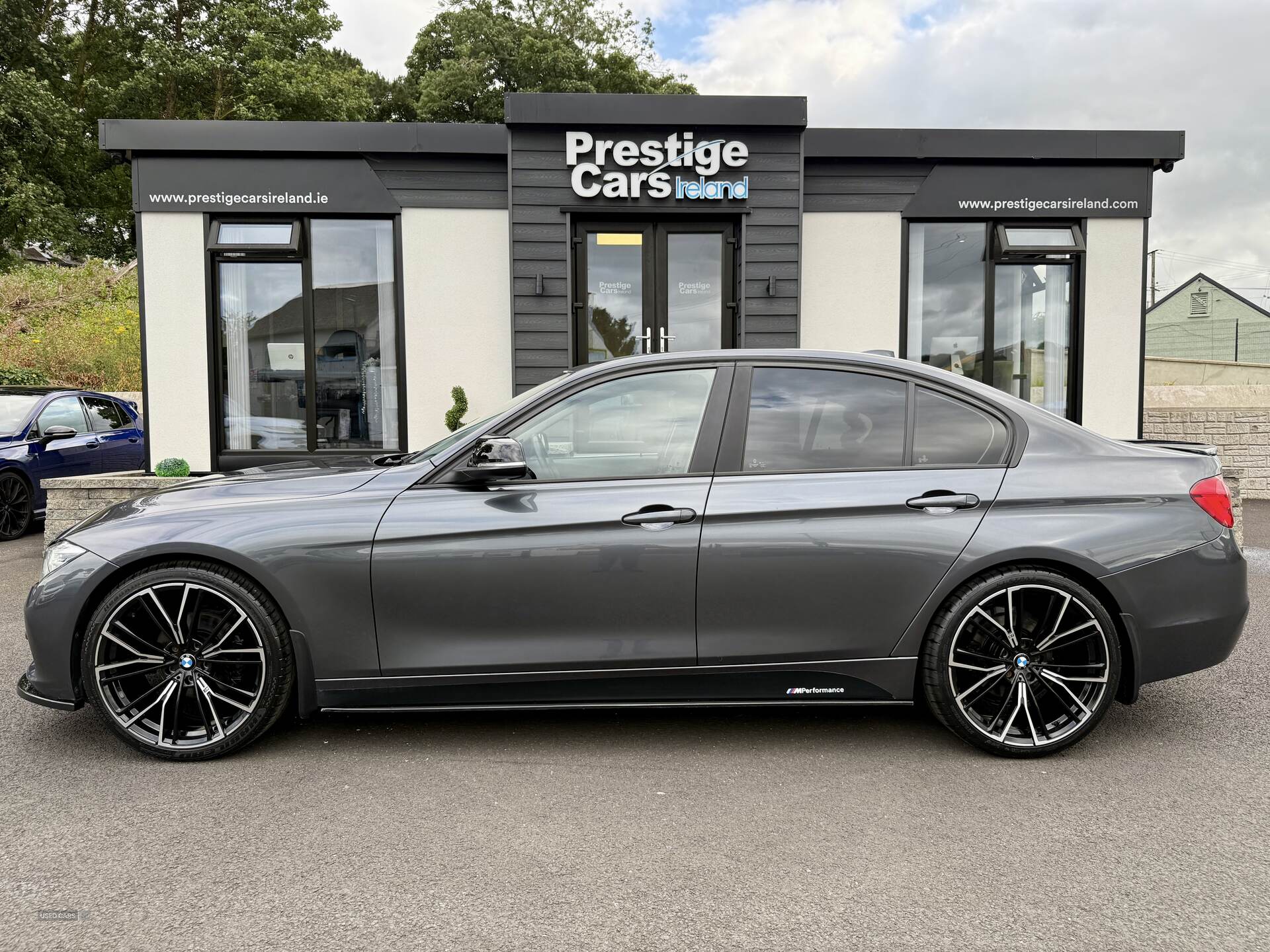 BMW 3 Series DIESEL SALOON in Tyrone