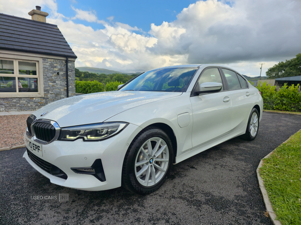BMW 3 Series SALOON in Down