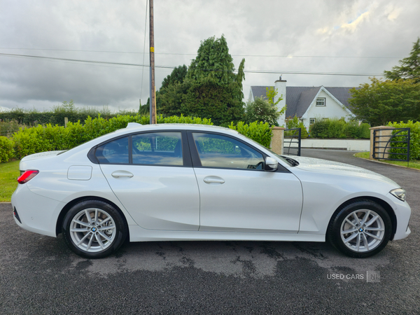 BMW 3 Series SALOON in Down