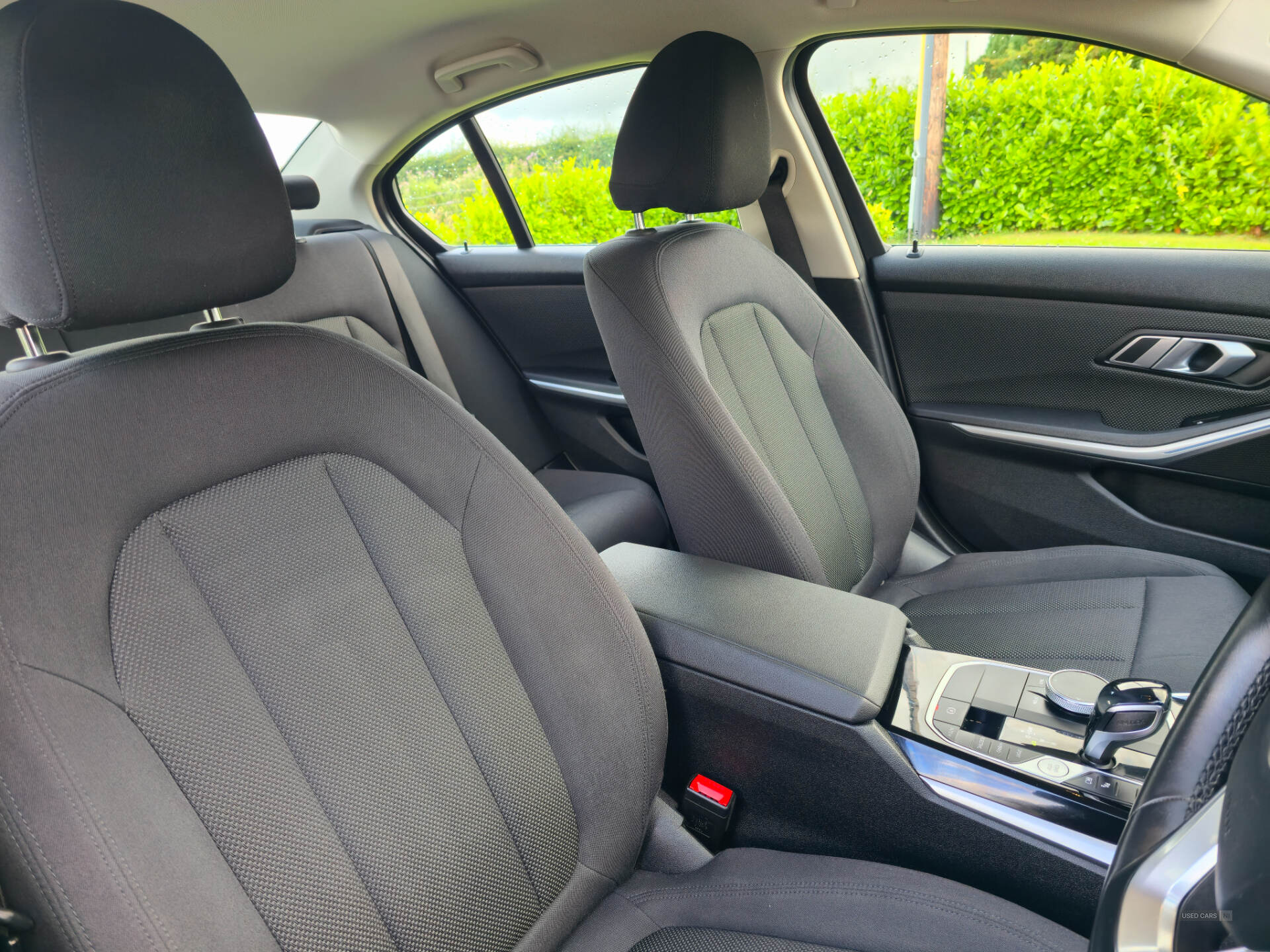 BMW 3 Series SALOON in Down
