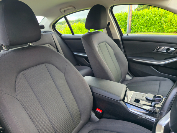 BMW 3 Series SALOON in Down