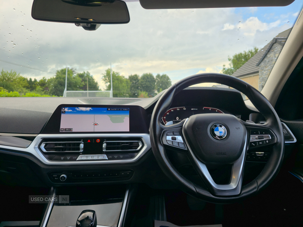 BMW 3 Series SALOON in Down