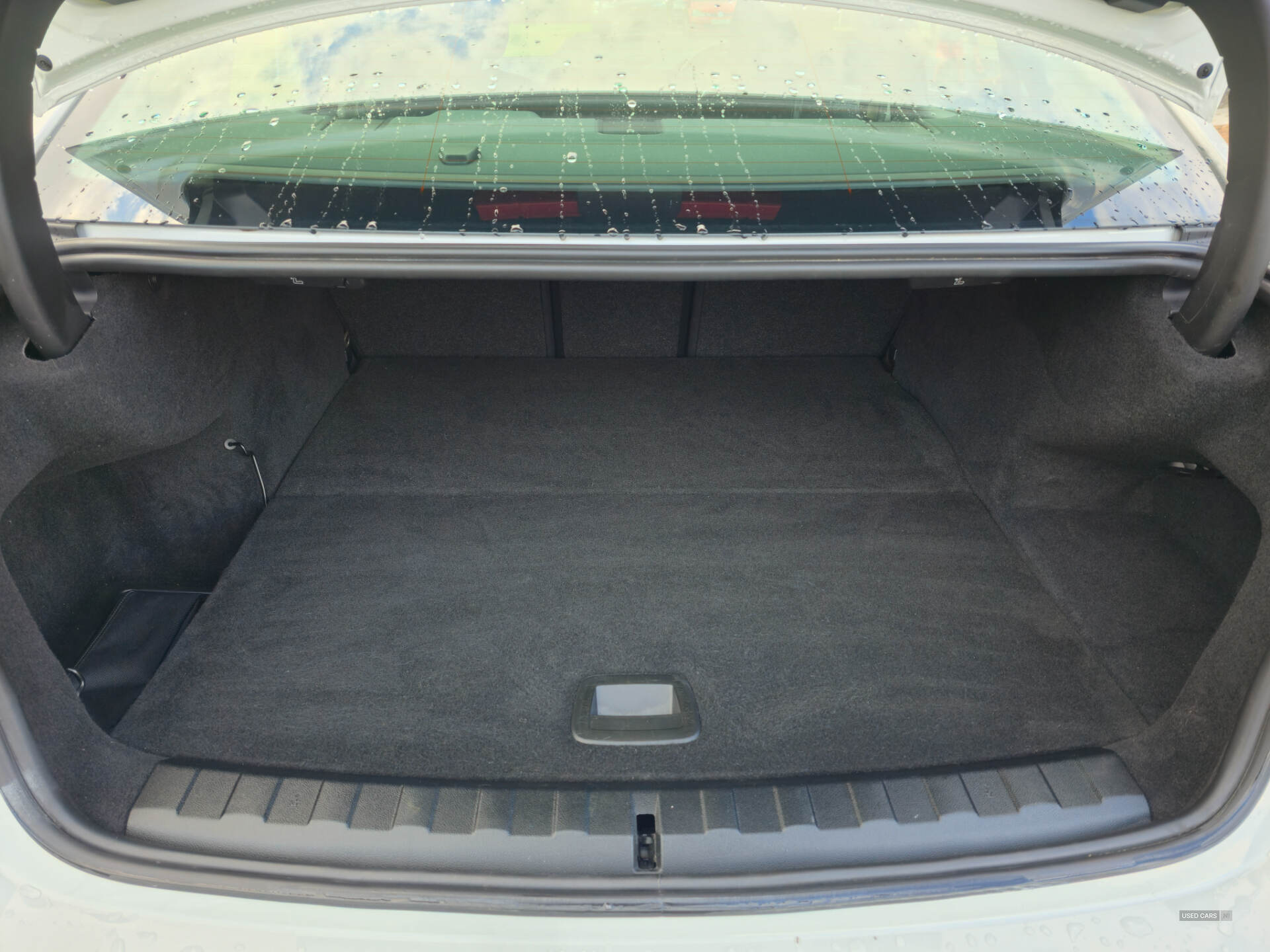BMW 3 Series SALOON in Down