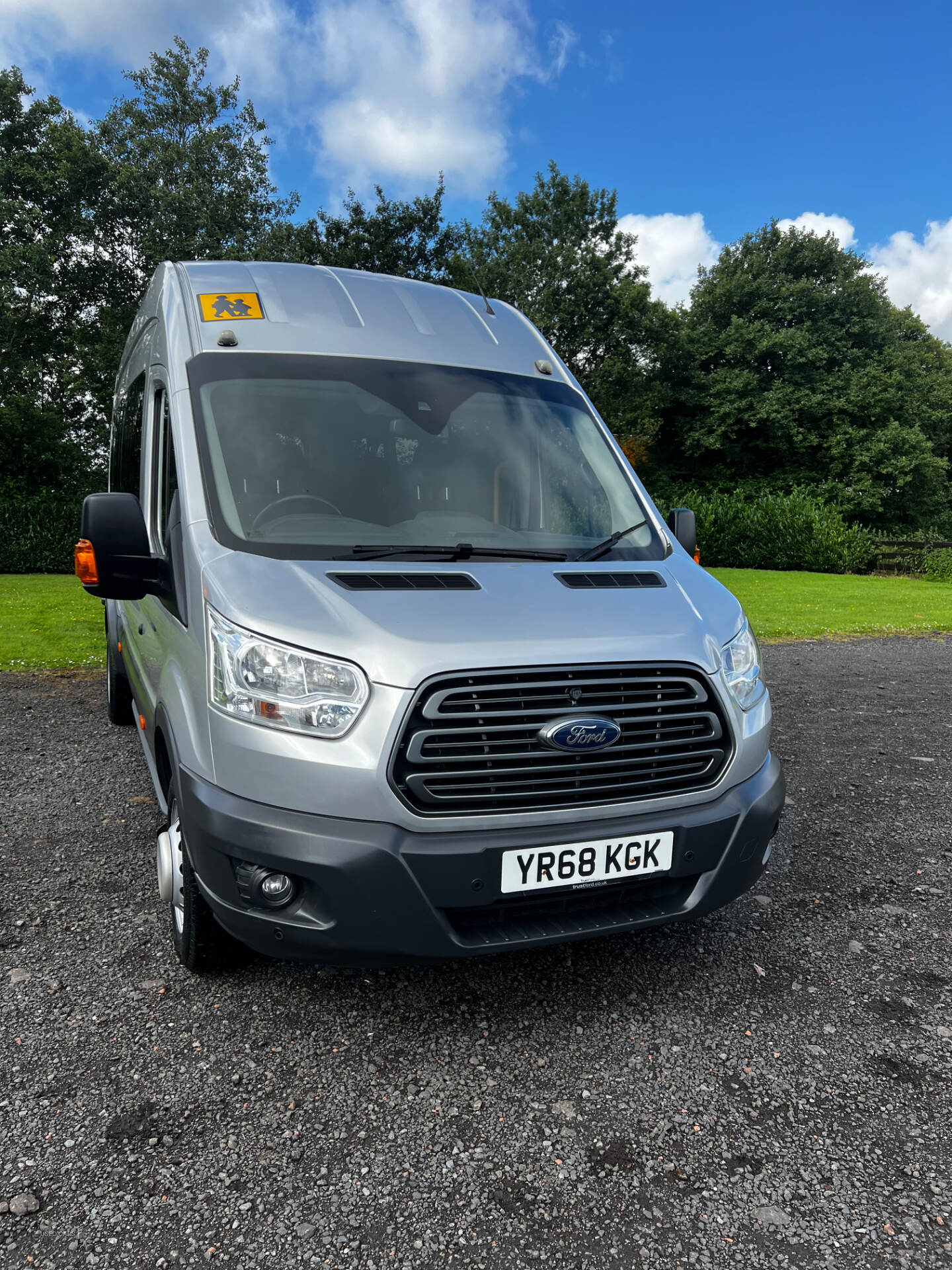 Ford Transit 460 L4 MINIBUS DIESEL RWD in Antrim