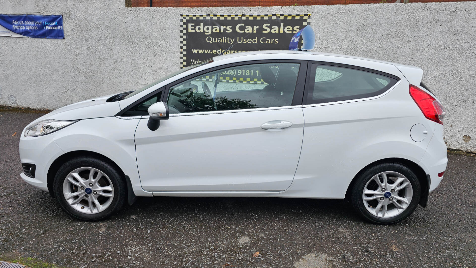 Ford Fiesta HATCHBACK in Down