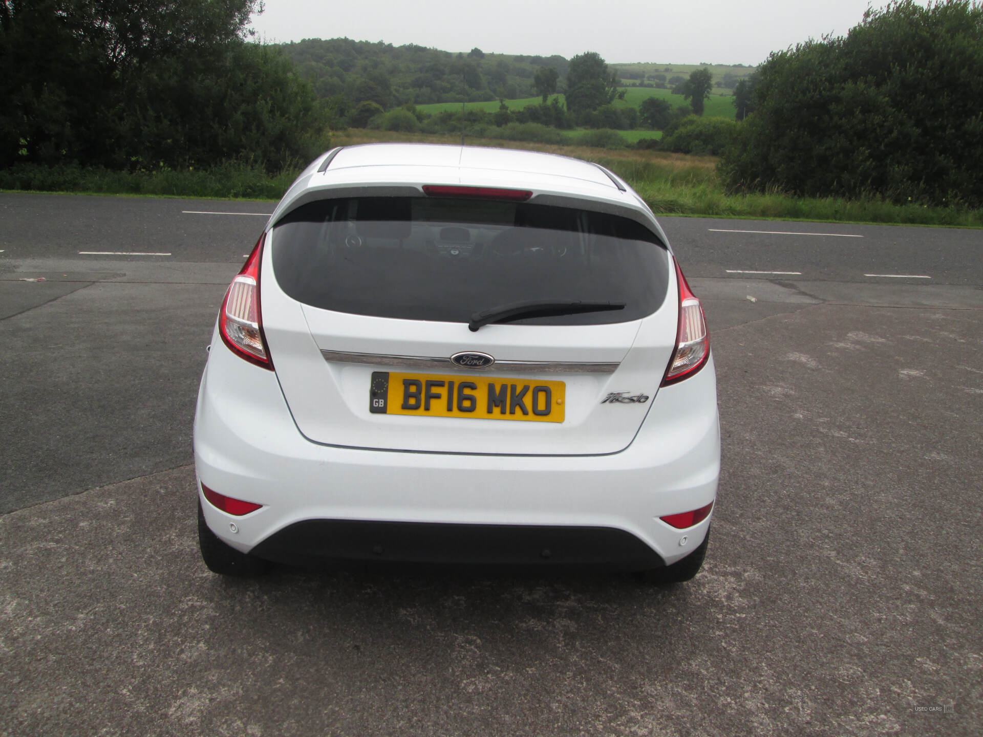Car Thumbnail 5