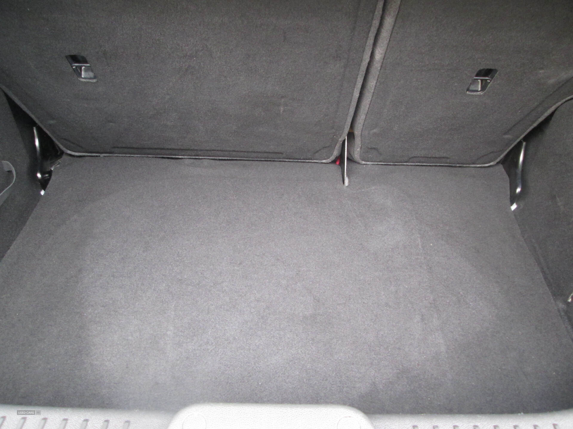 Car Thumbnail 13