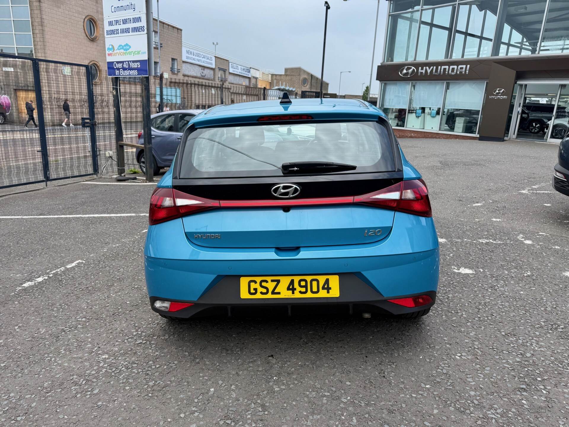 Hyundai i20 HATCHBACK in Down