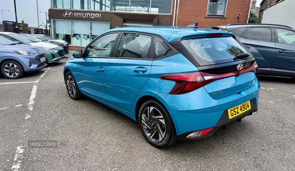 Hyundai i20 HATCHBACK in Down
