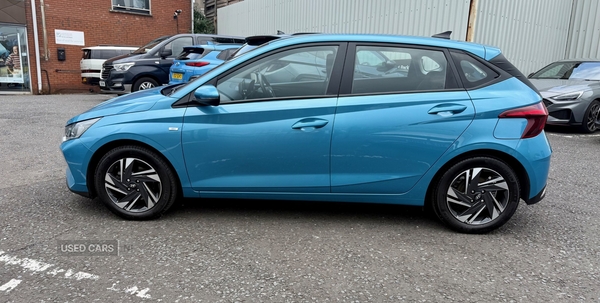 Hyundai i20 HATCHBACK in Down