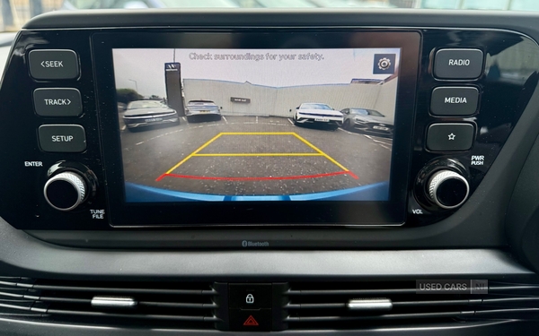 Hyundai i20 HATCHBACK in Down