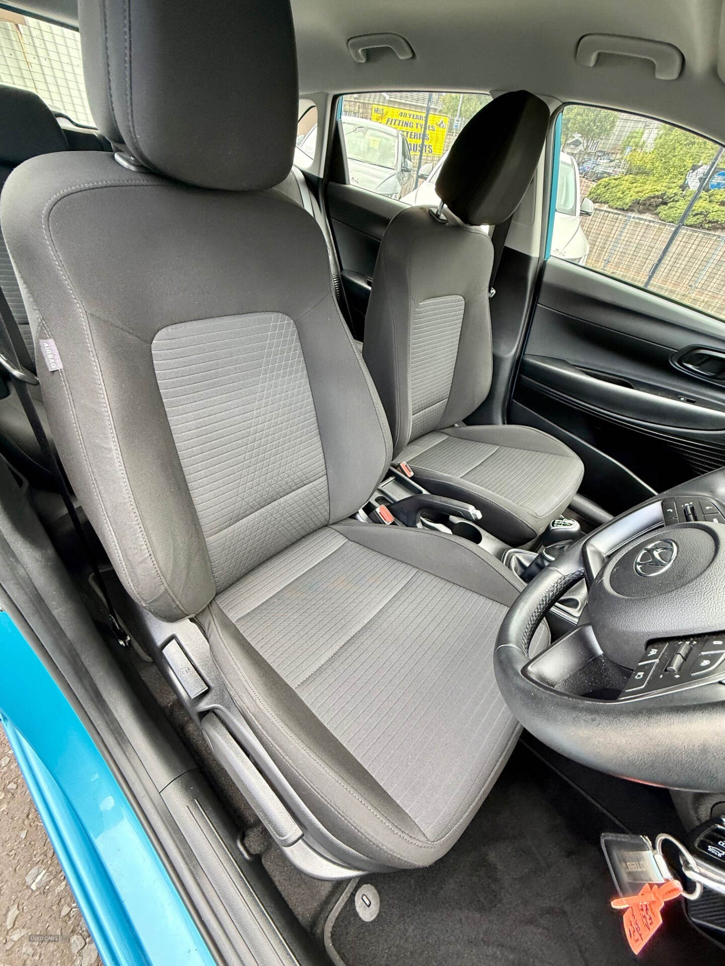Hyundai i20 HATCHBACK in Down