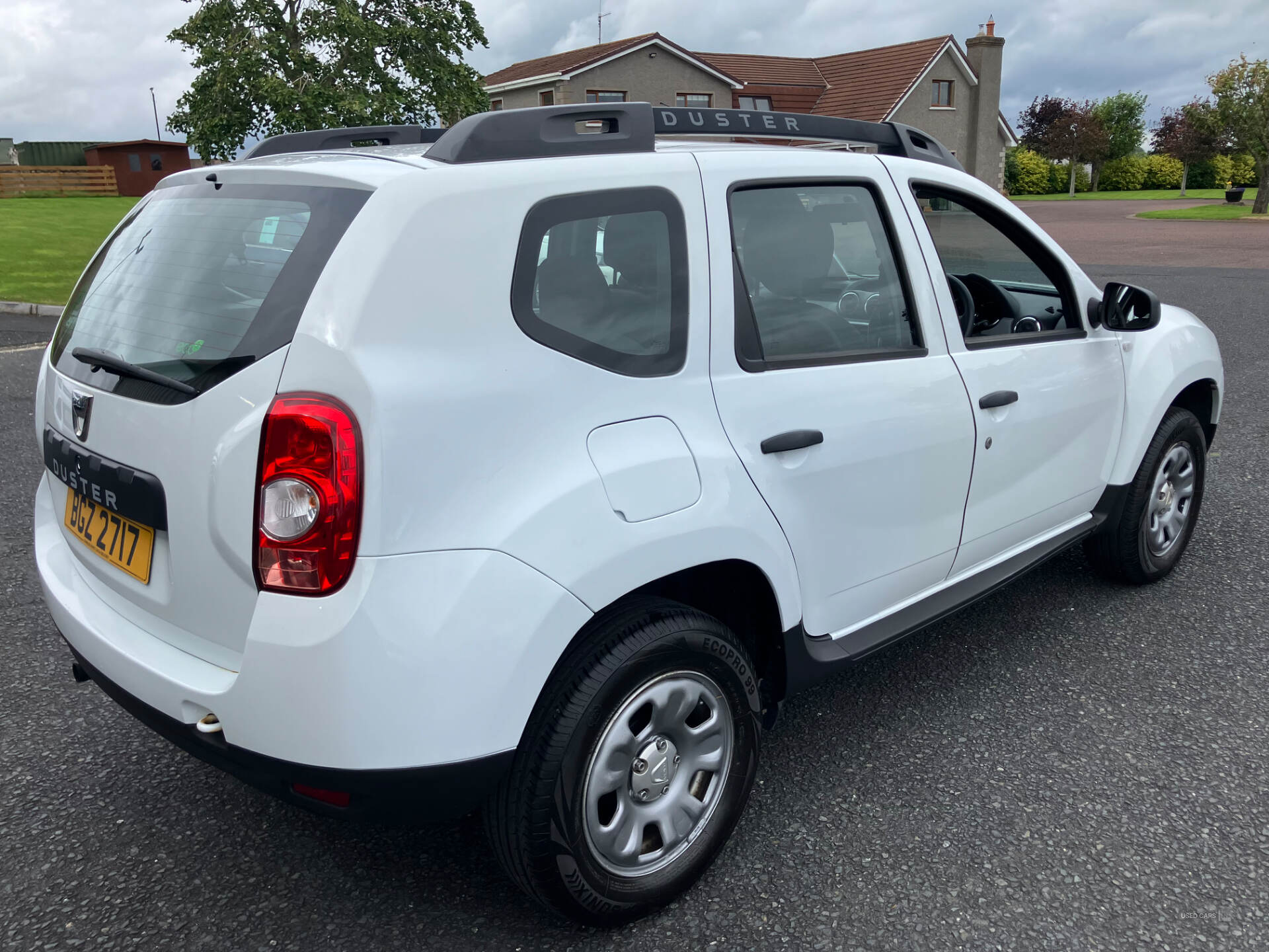 Dacia Duster ESTATE in Armagh