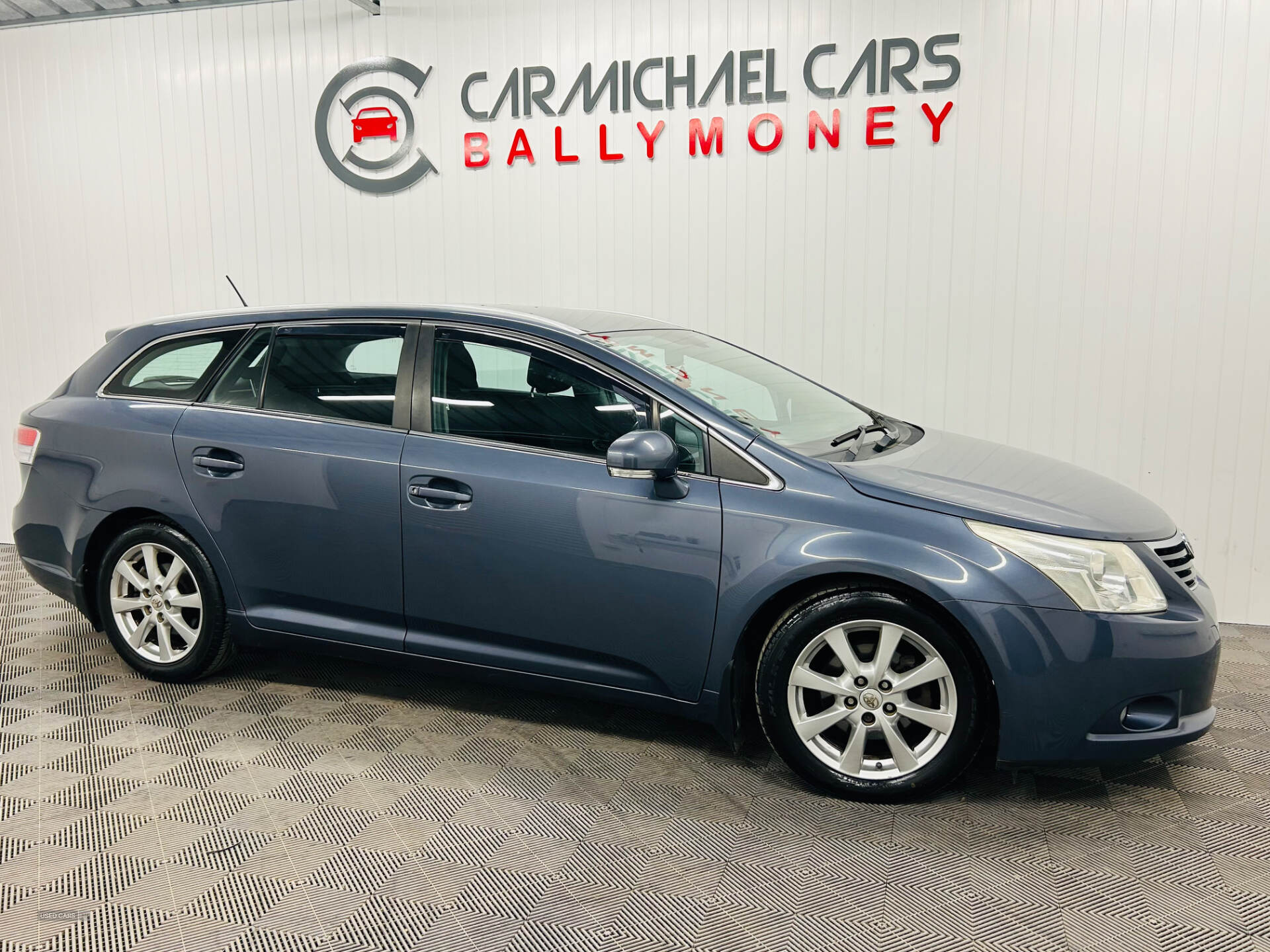 Toyota Avensis DIESEL TOURER in Antrim