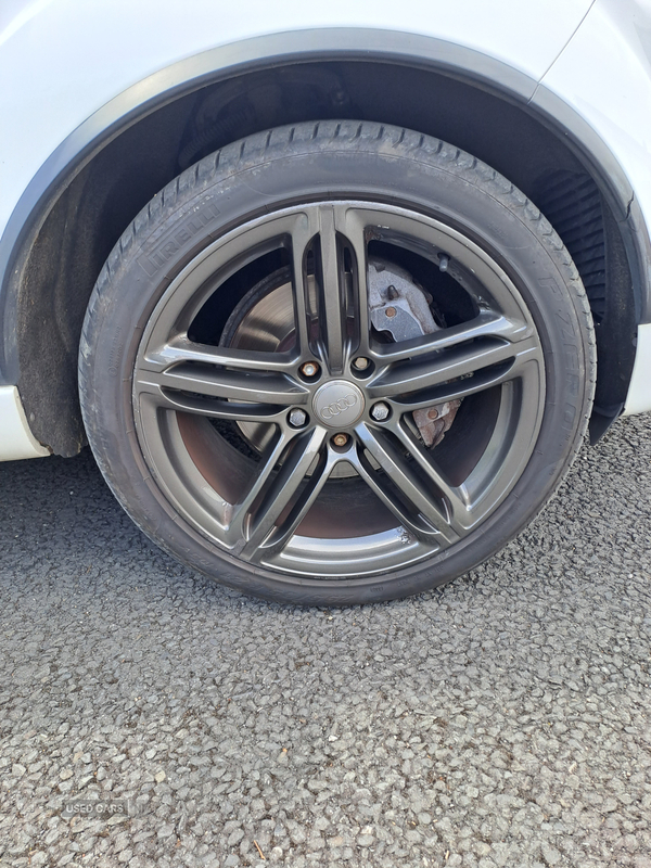 Audi Q7 DIESEL ESTATE in Armagh