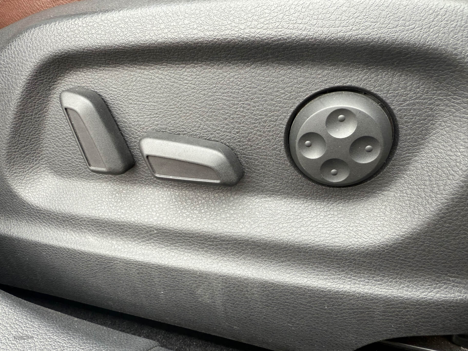 Volkswagen Tiguan SE 1.4 TSI DSG in Antrim
