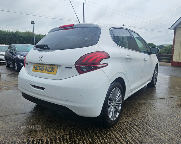 Peugeot 208 DIESEL HATCHBACK in Derry / Londonderry
