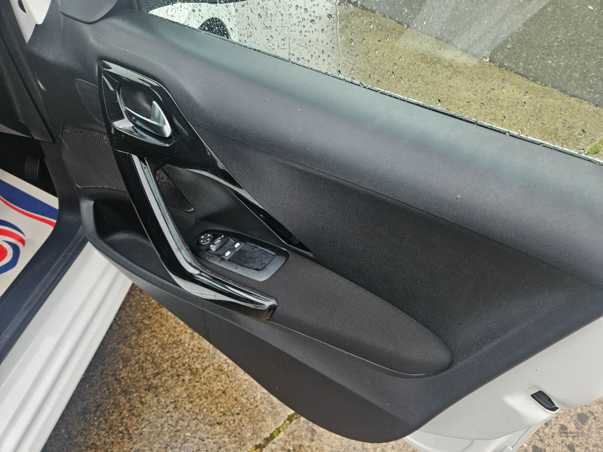 Peugeot 208 DIESEL HATCHBACK in Derry / Londonderry