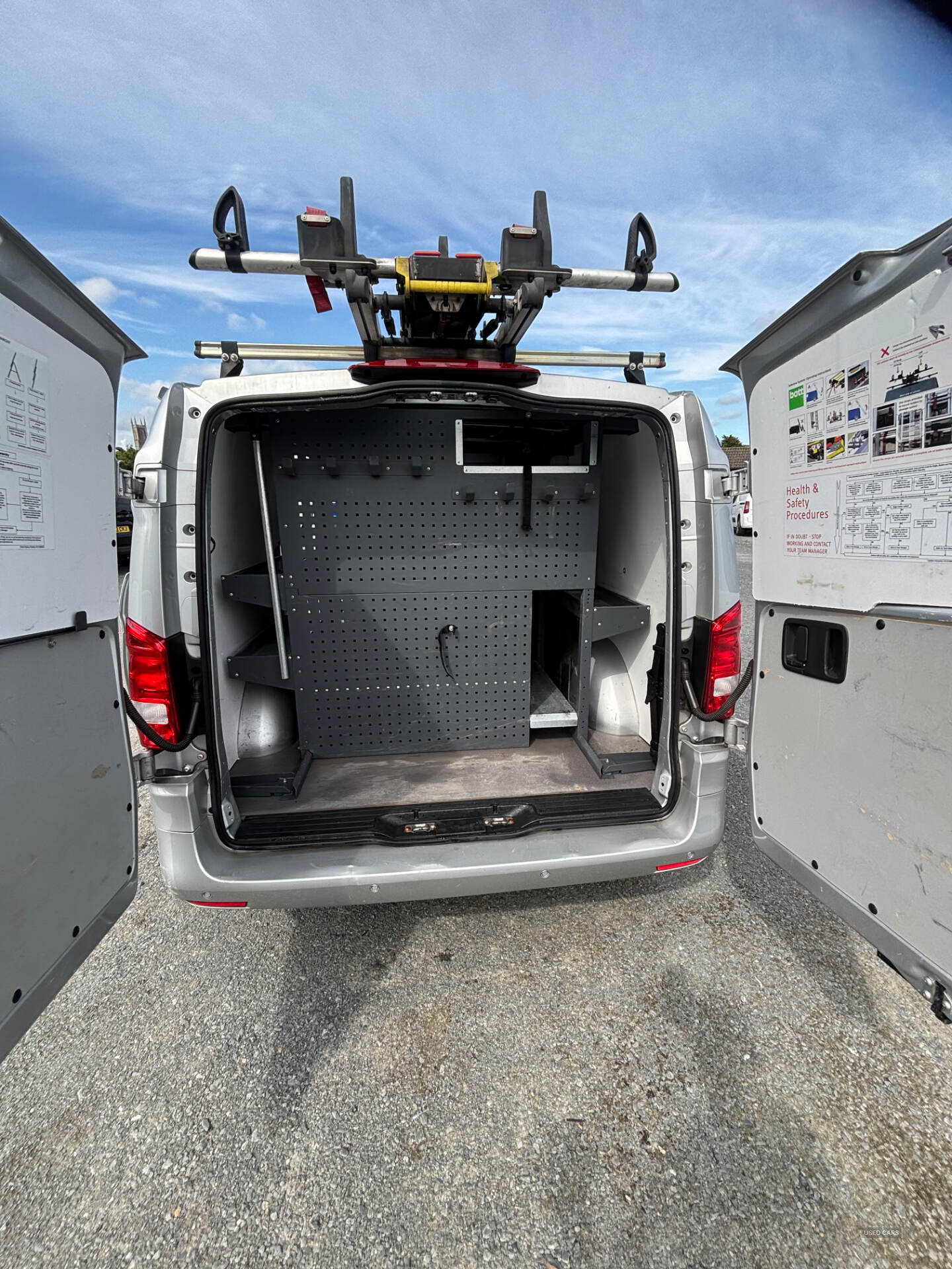 Mercedes Vito L2 DIESEL FWD in Down