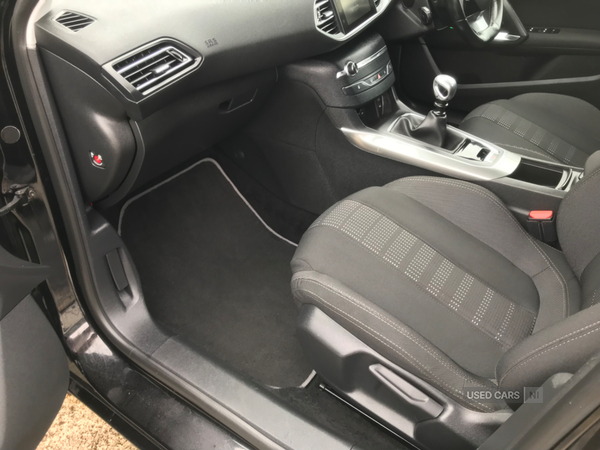 Peugeot 308 HATCHBACK in Antrim