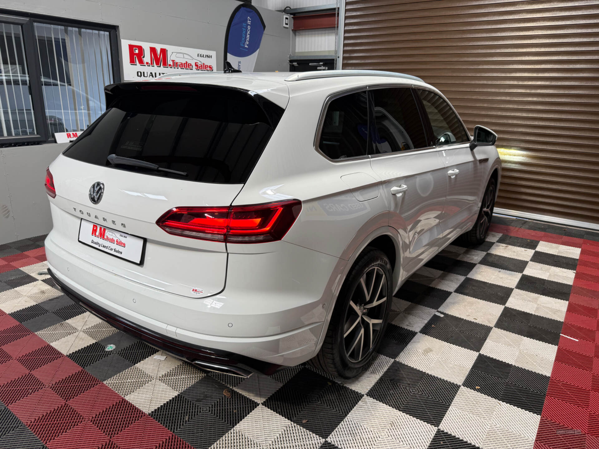 Volkswagen Touareg DIESEL ESTATE in Tyrone