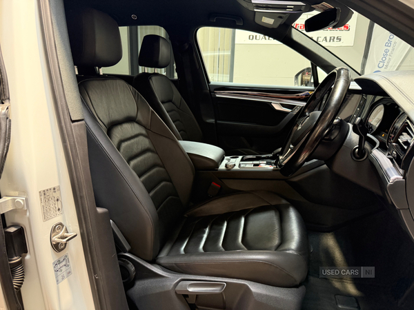 Volkswagen Touareg DIESEL ESTATE in Tyrone