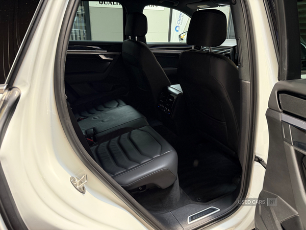 Volkswagen Touareg DIESEL ESTATE in Tyrone