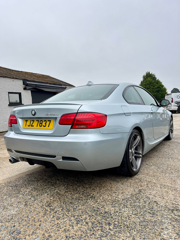 BMW 3 Series DIESEL COUPE in Down