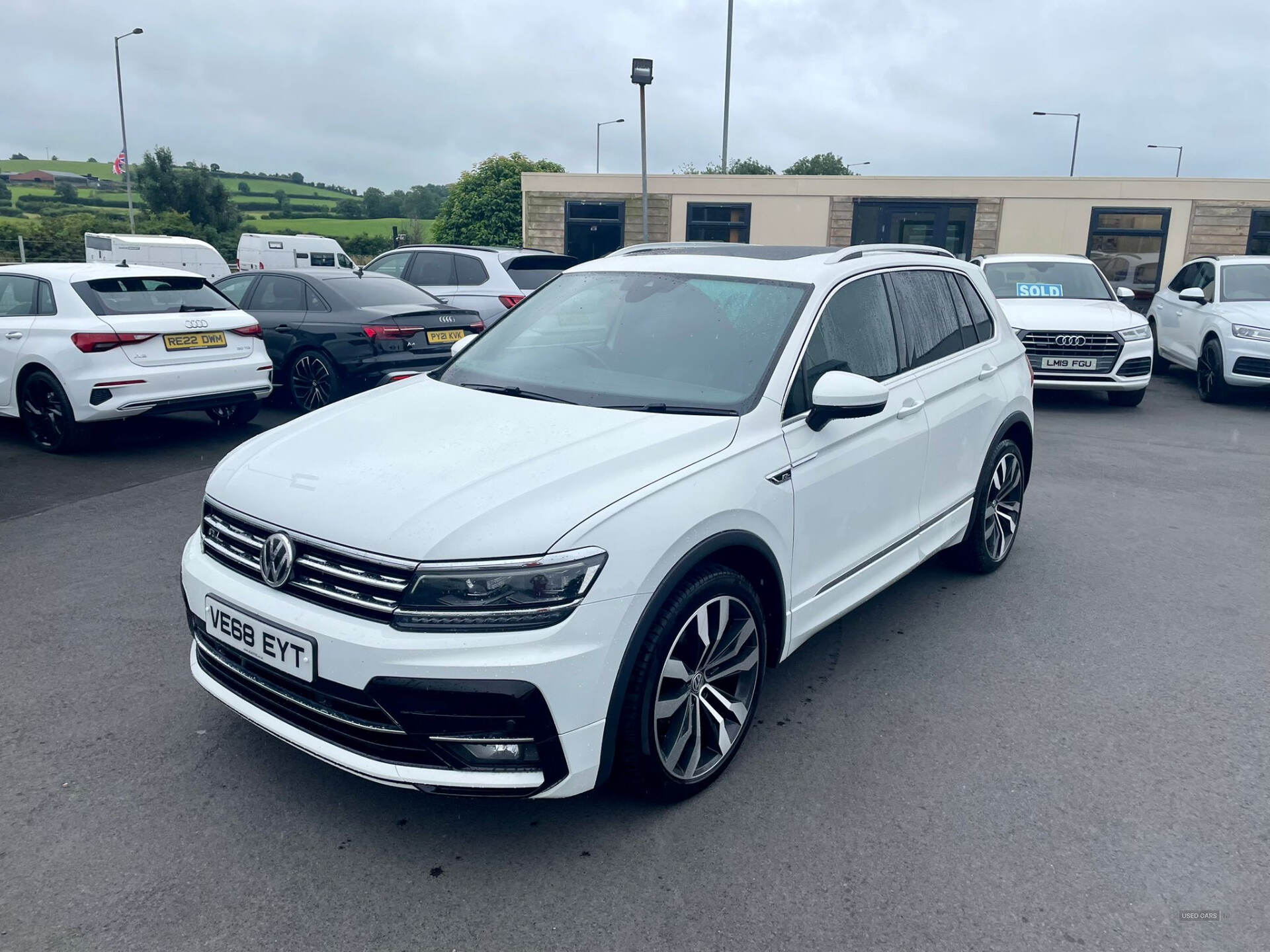 Volkswagen Tiguan DIESEL ESTATE in Down