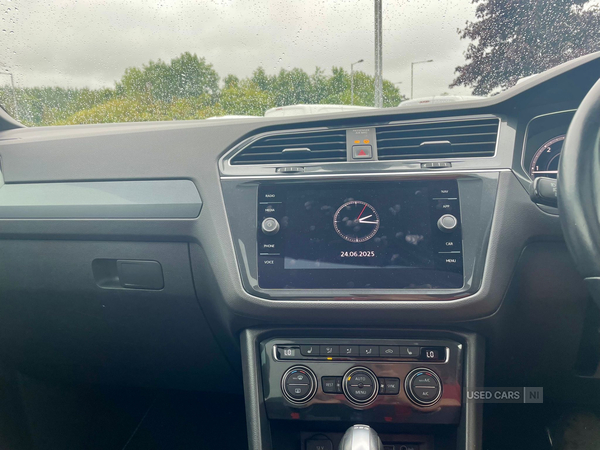Volkswagen Tiguan DIESEL ESTATE in Down