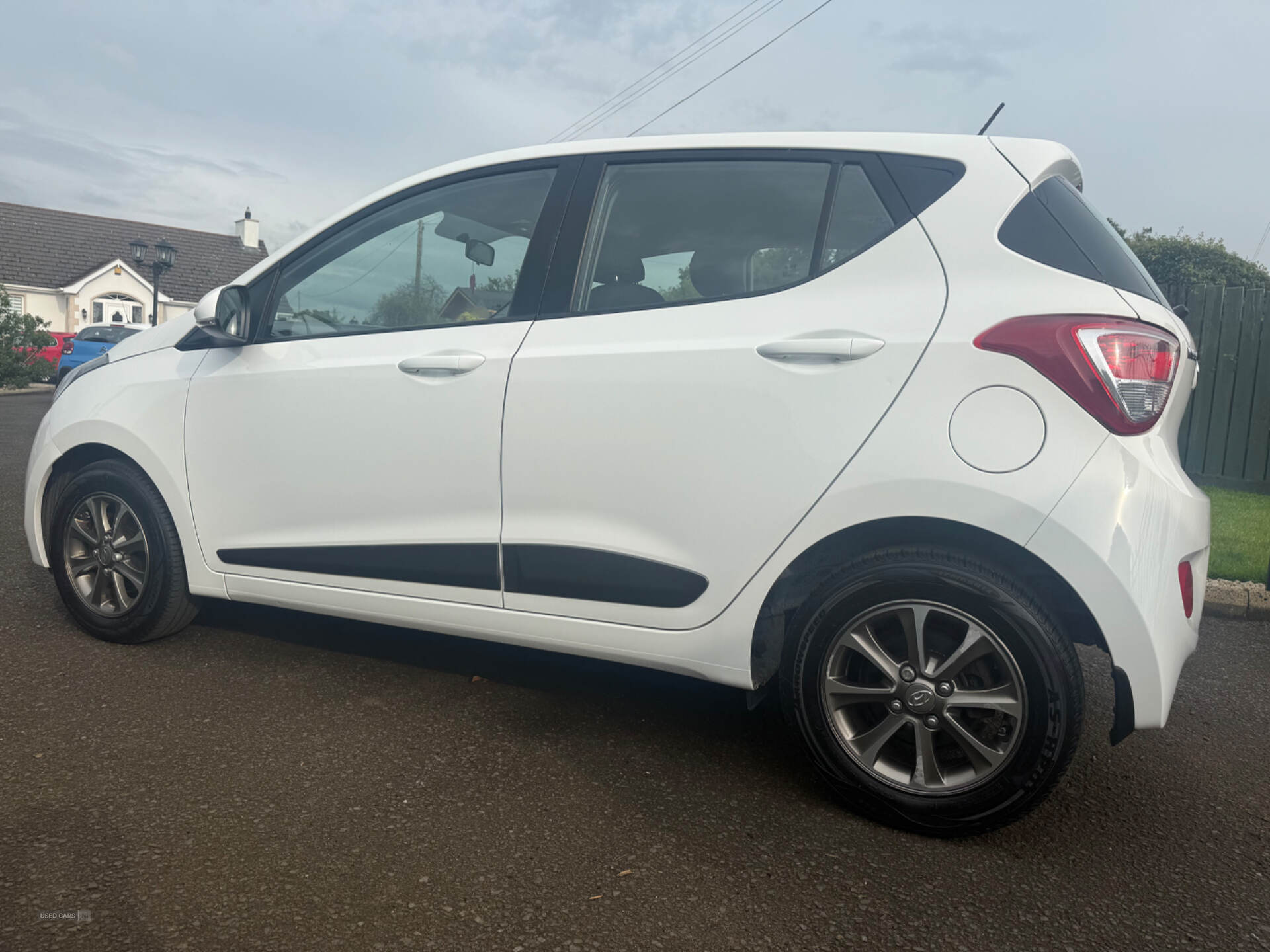 Hyundai i10 HATCHBACK in Antrim