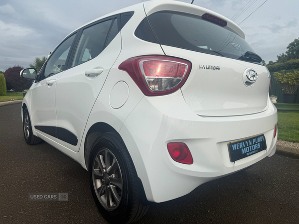 Hyundai i10 HATCHBACK in Antrim
