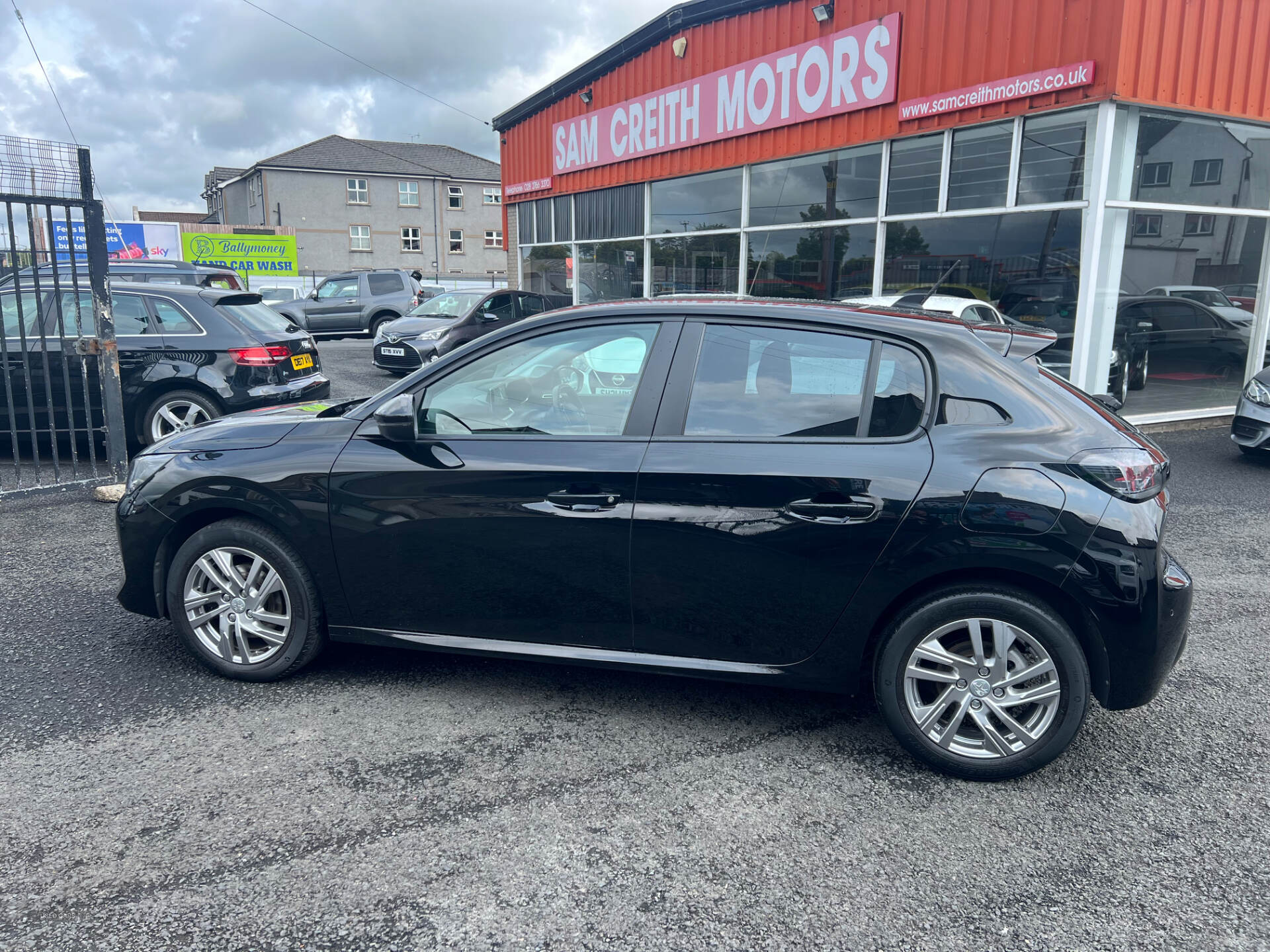 Peugeot 208 DIESEL HATCHBACK in Antrim