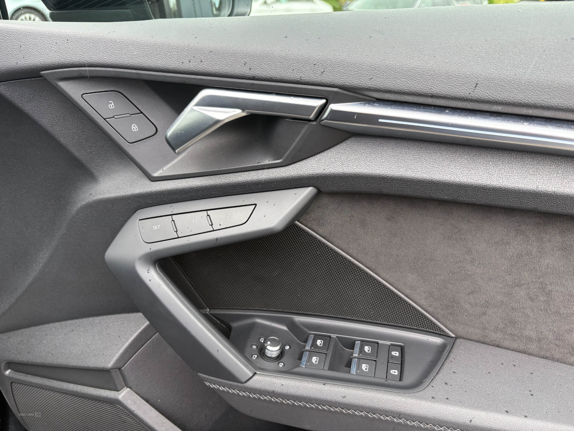 Car Thumbnail 19