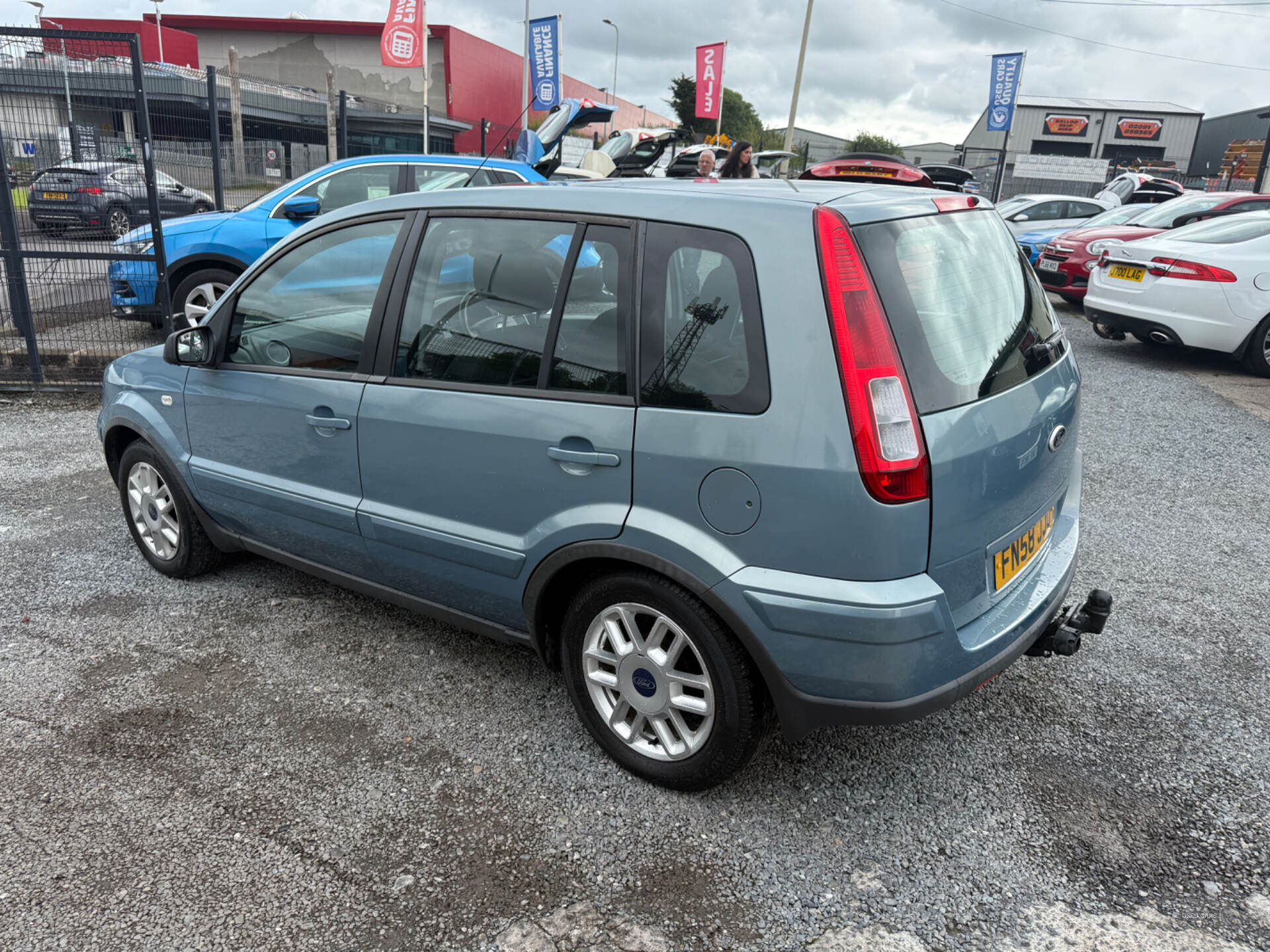 Ford Fusion ESTATE in Down
