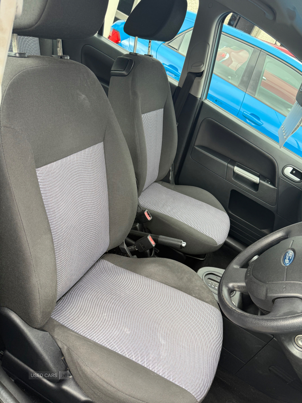 Ford Fusion ESTATE in Down